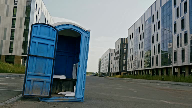 Best Portable Toilet Rental for Emergency Services  in Oakland, OR